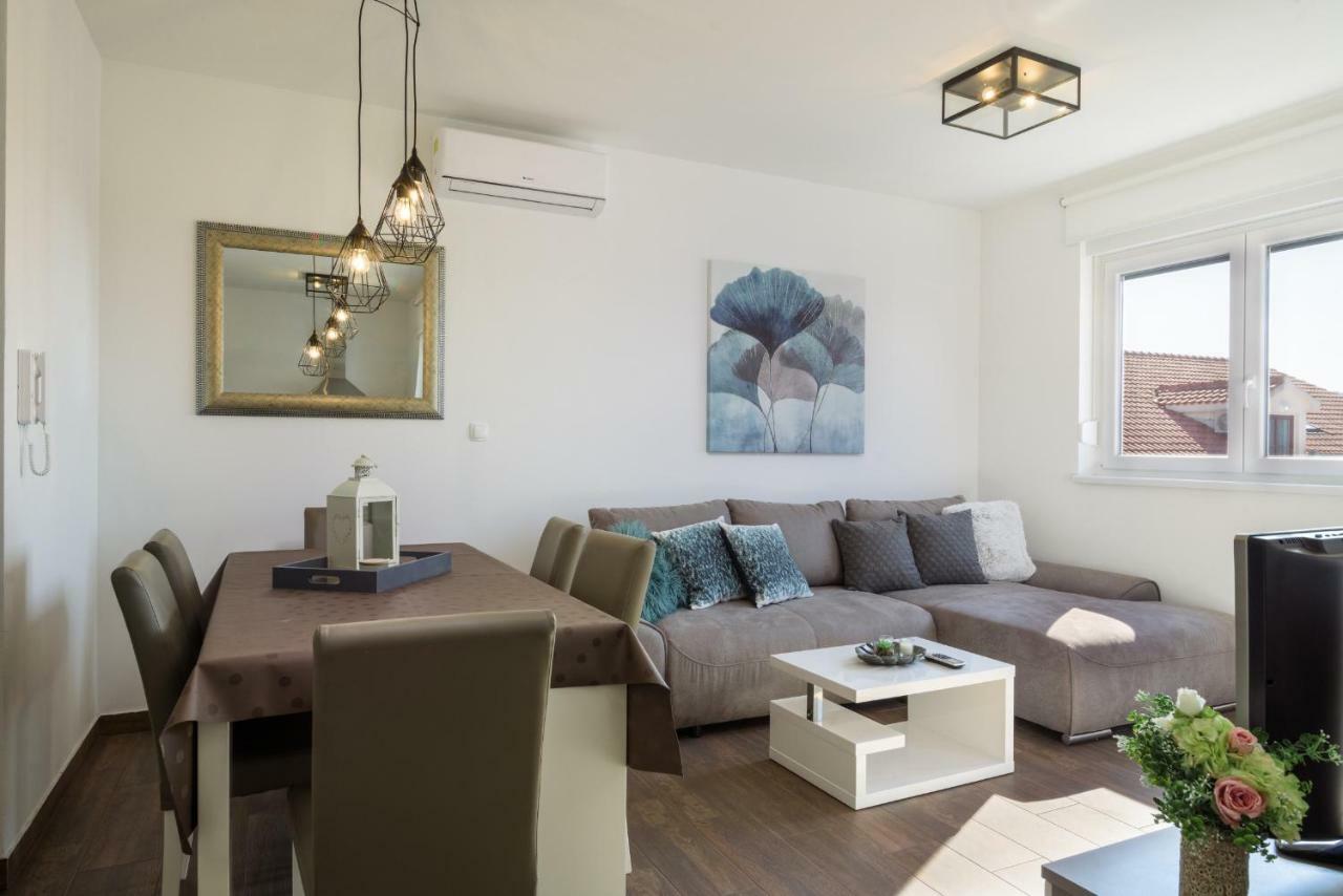 Luxury Apartman Ivana Traù Esterno foto