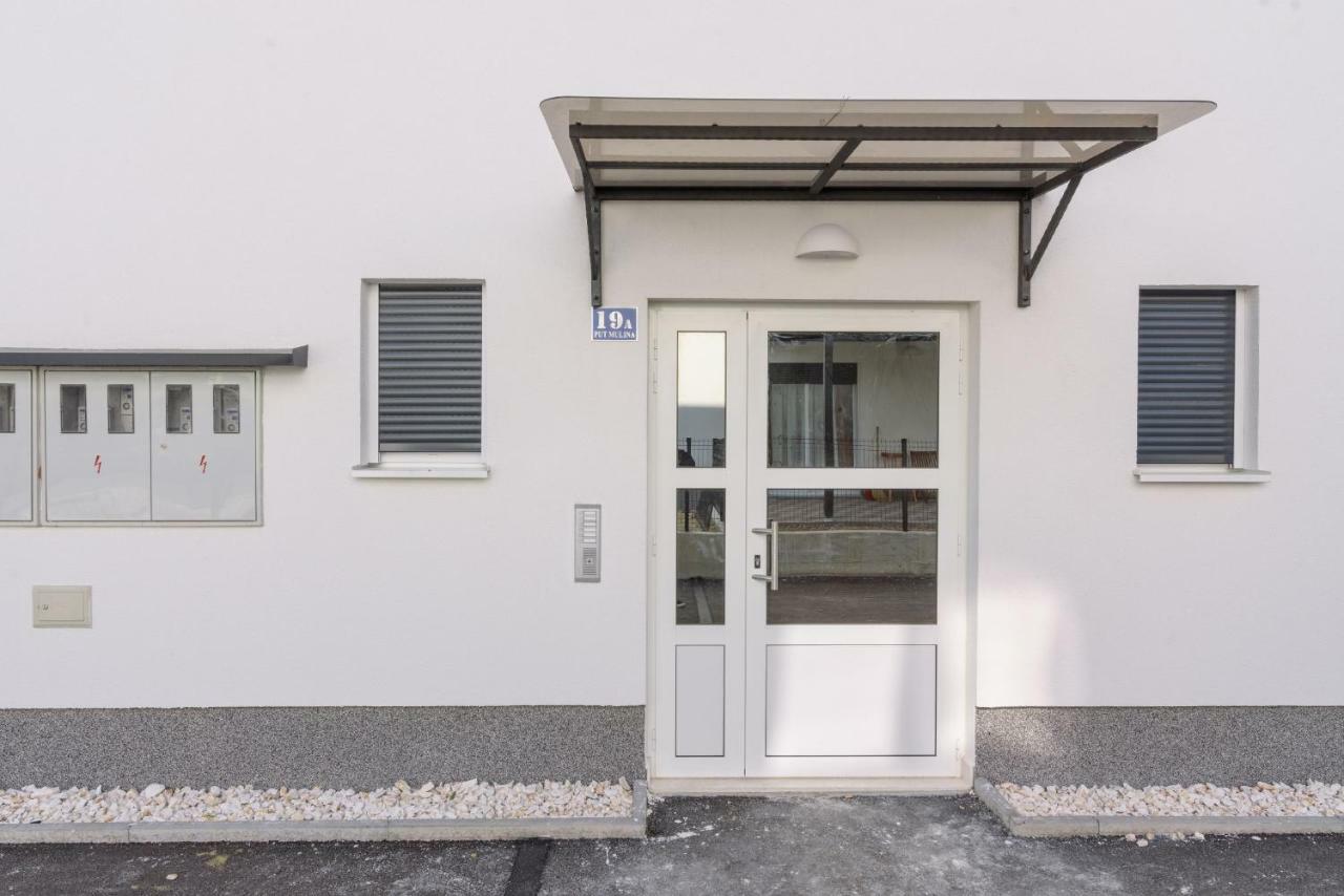 Luxury Apartman Ivana Traù Esterno foto