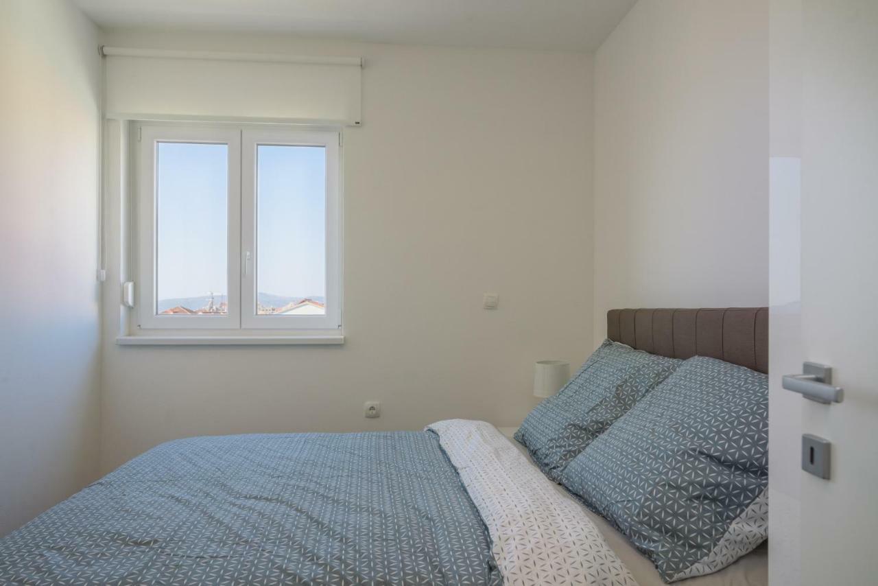 Luxury Apartman Ivana Traù Esterno foto